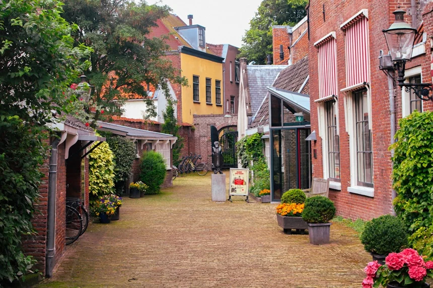 홍콩 영화 배우 비하인드 스토리와 매력