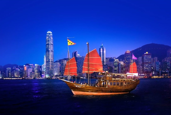 홍콩 아쿠아루나 하버크루즈, 가성비까지 갖춘 완벽한 경험